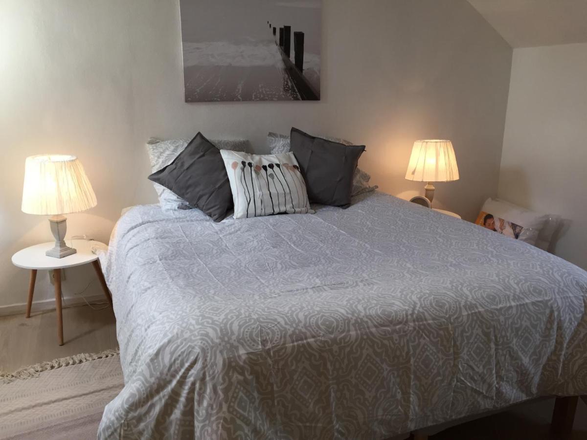 Le Chenia Holiday home